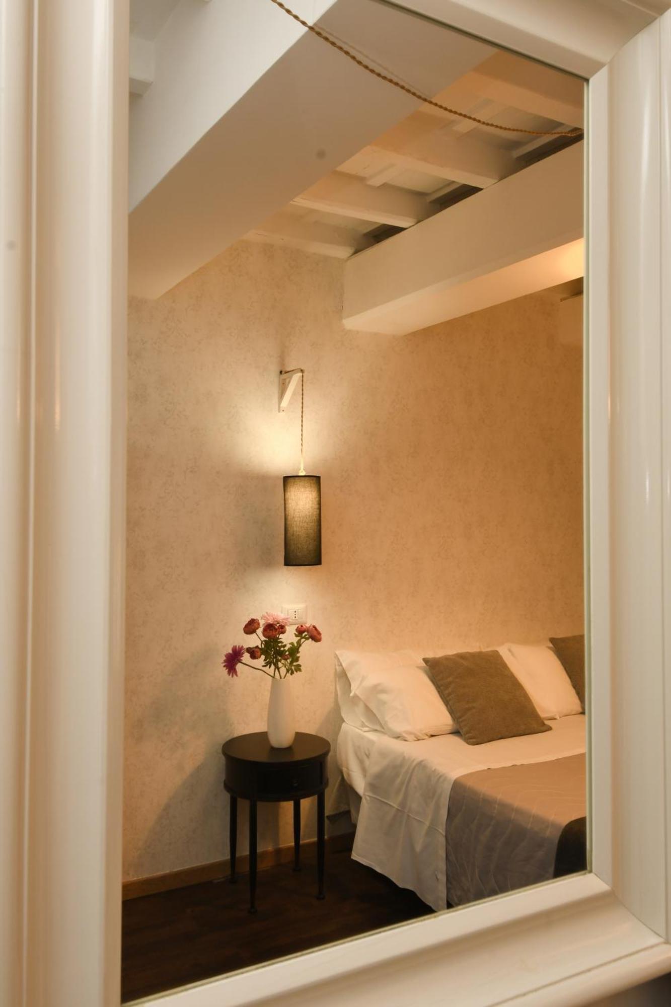 Hotel Dulcis In Pantheon Rzym Zewnętrze zdjęcie