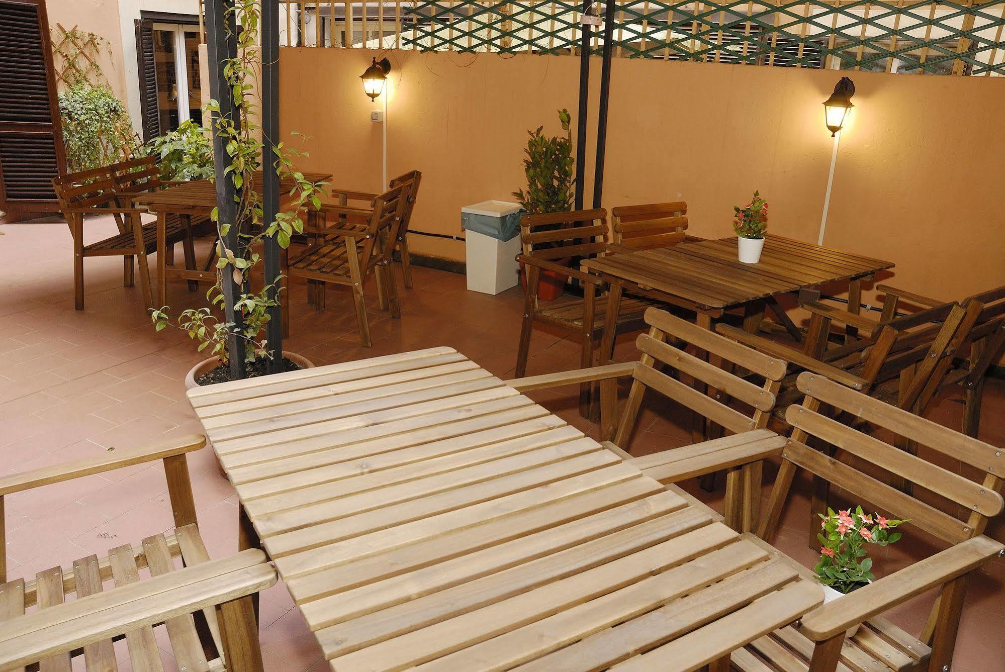 Hotel Dulcis In Pantheon Rzym Zewnętrze zdjęcie
